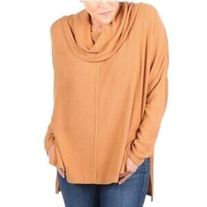 NWOT! Status by Chenault Super Soft Oversized Cowl Neck Sweater Size Small